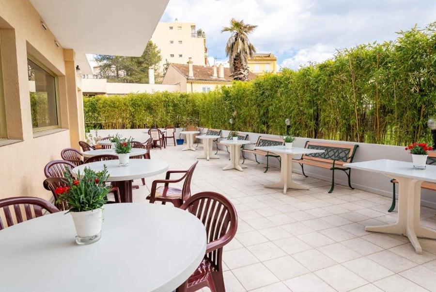 Adonis Cannes - Hotel Thomas Le Cannet Exterior photo